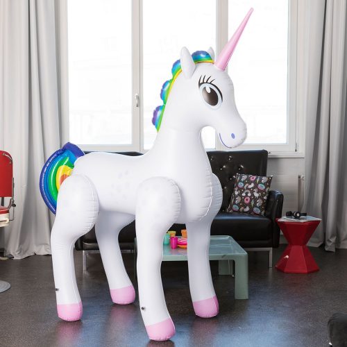 giant_inflatable_unicorn_1-500x500 